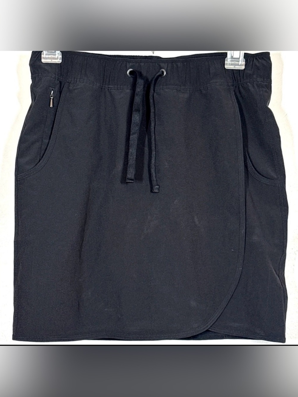 Patagonia XS Fleetwith Skort black undershorts faux wrap
Hiking running 17 in
